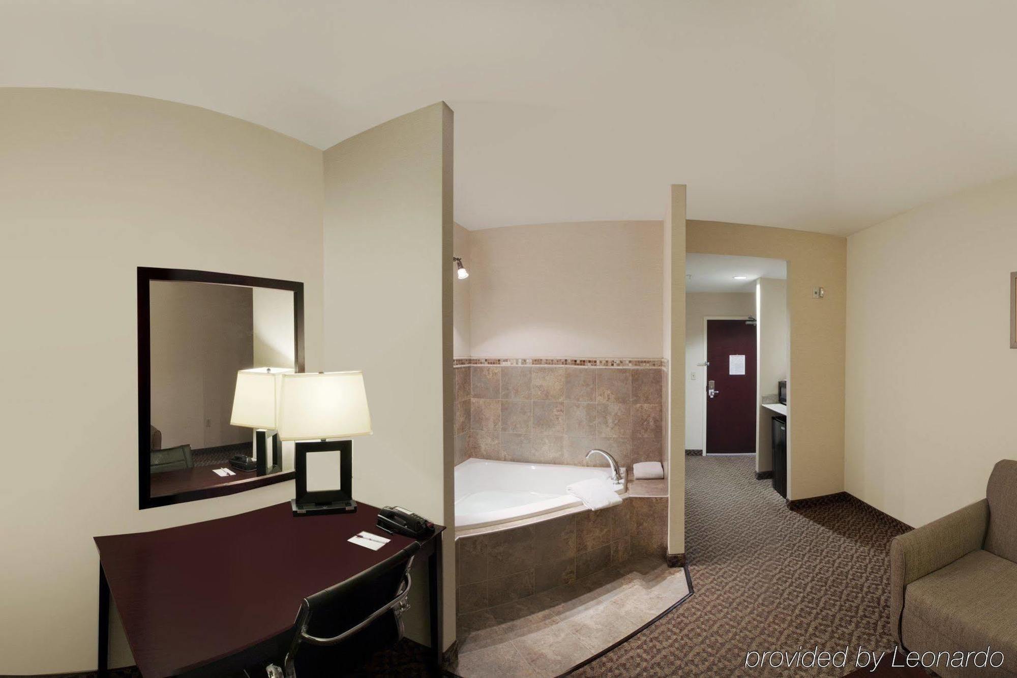 Comfort Suites Cicero - Syracuse North Buitenkant foto